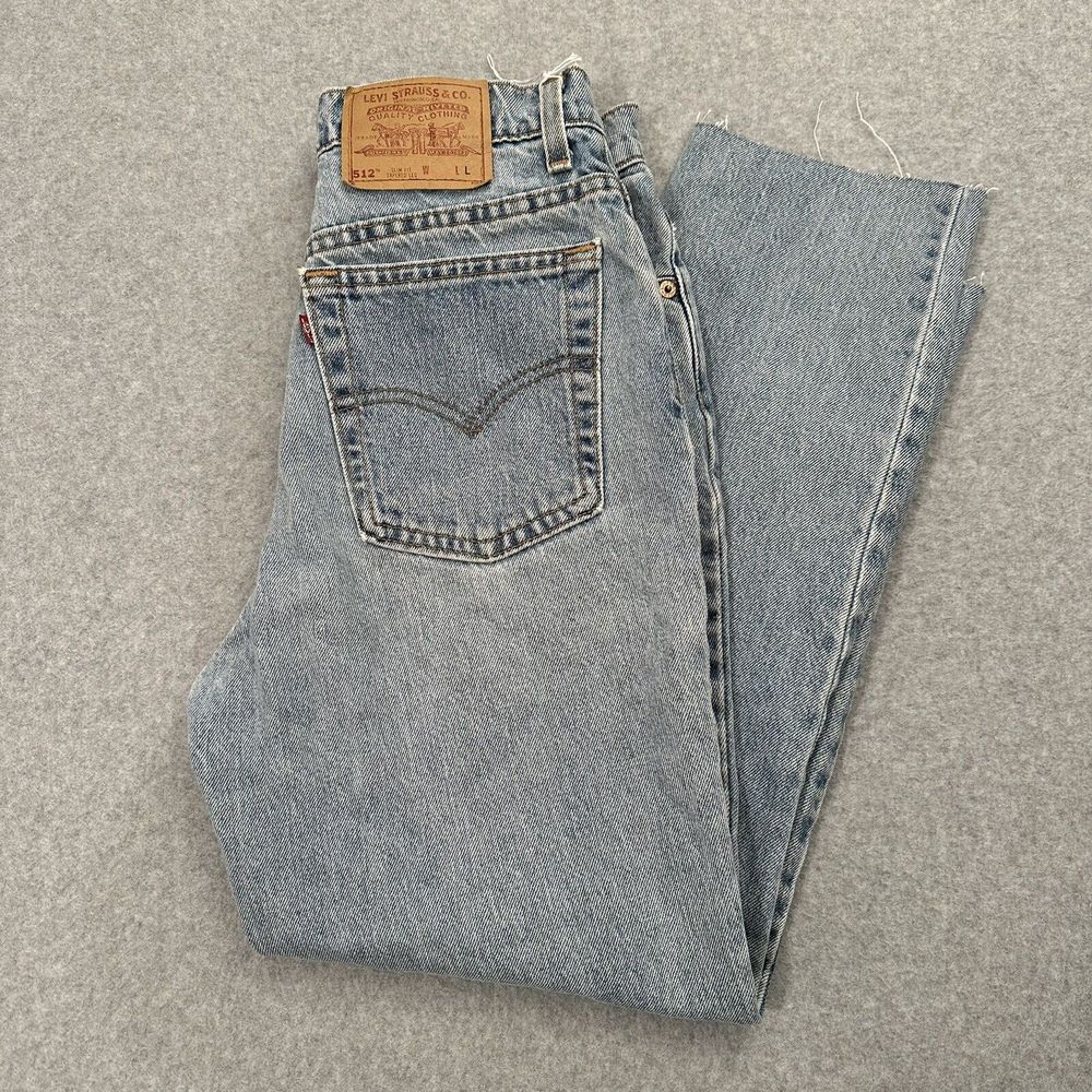 Vintage Levi's 512 Slim Fit Tapered Leg Jeans size  11 JR. L Raw Hem High Rise